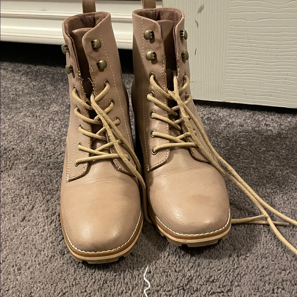 Kork-Ease Beige Lace-Up Combat Boots